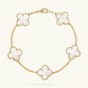 CLOVER | White Bracelet